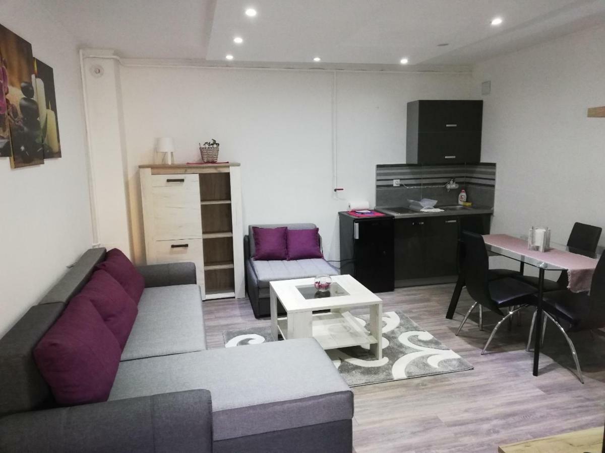Apartament Jelena *